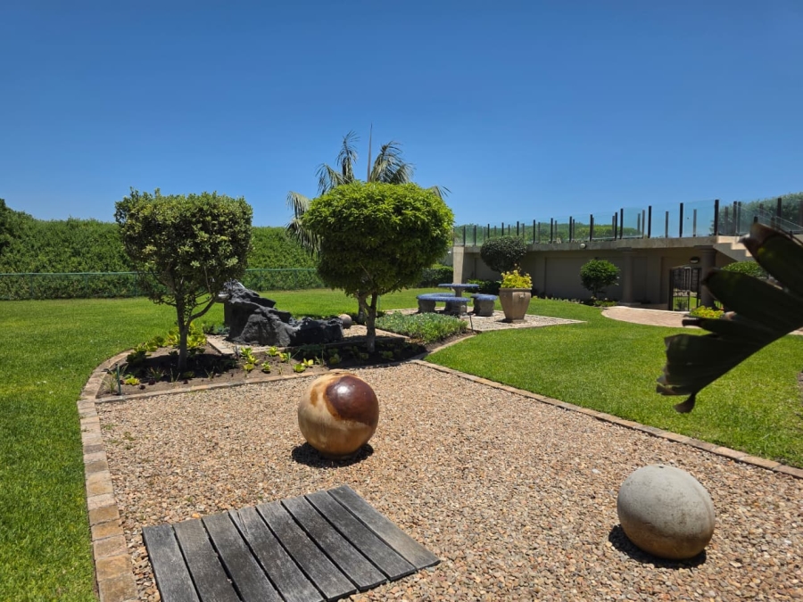 6 Bedroom Property for Sale in Myoli Beach Western Cape